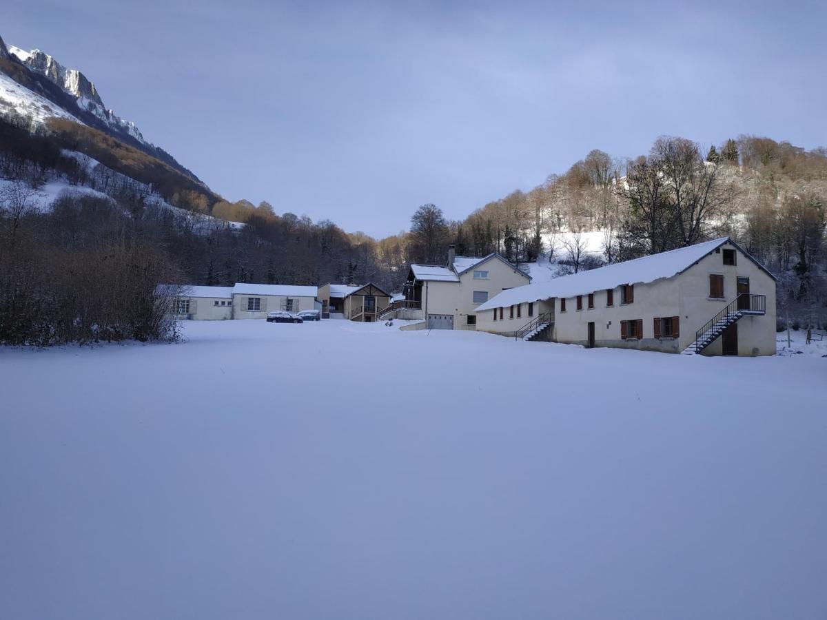 Centre De Vacances La Salamandre Arrens-Marsous Экстерьер фото